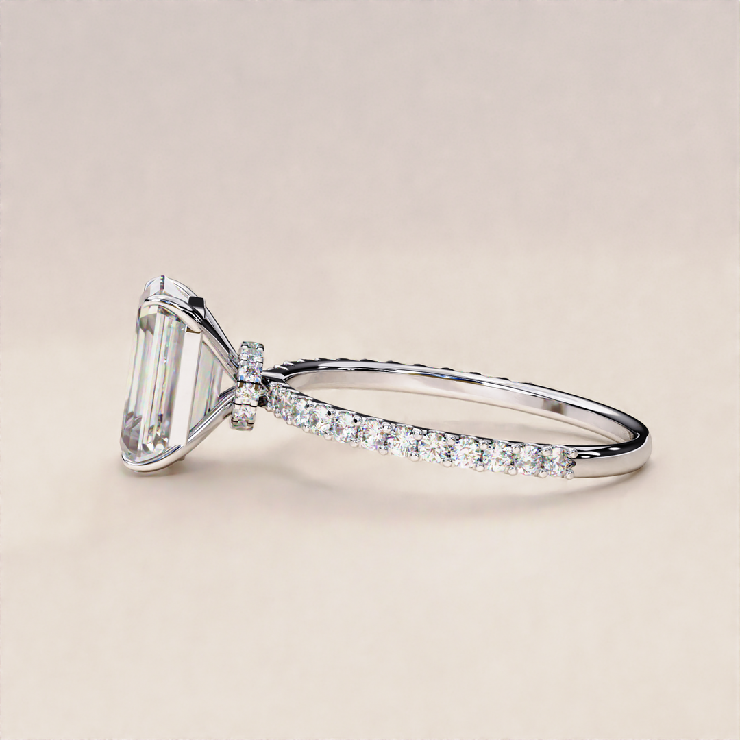 sparkling engagement band | vintage diamond ring | lab diamond cut
