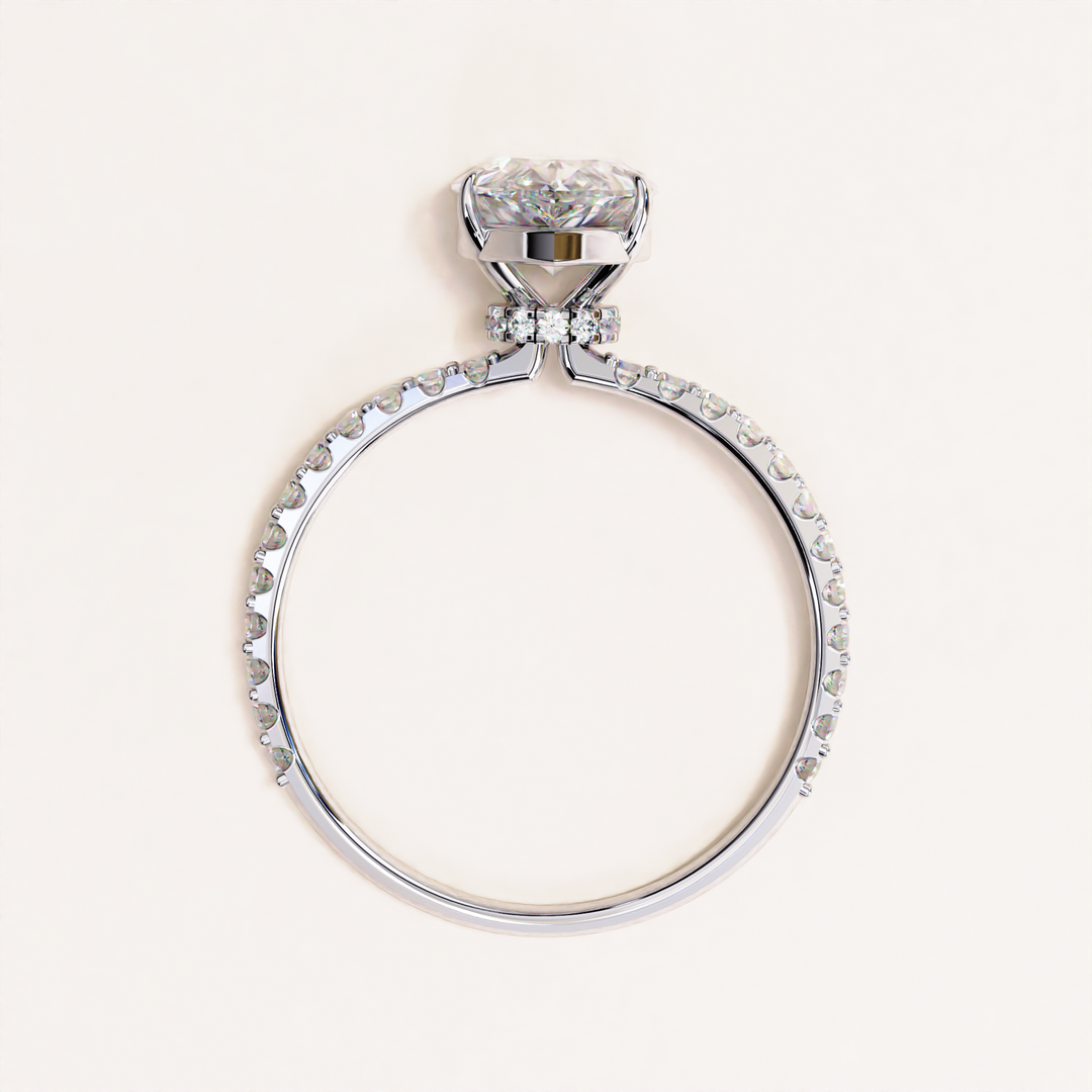 fine jewelry ring | yellow gold pear ring | brilliant lab diamond
