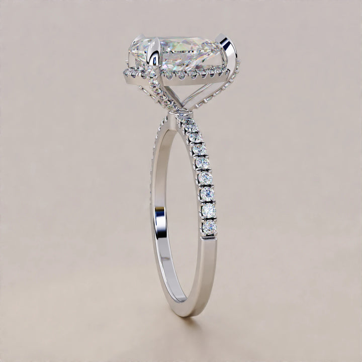 Pave Setting Diamond Ring
